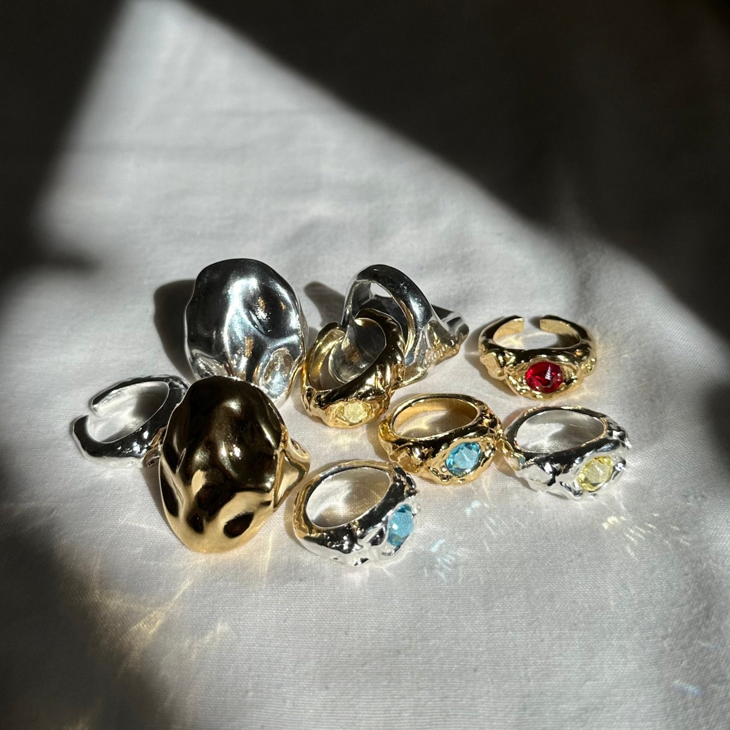 ANILLO CALA SCARLET