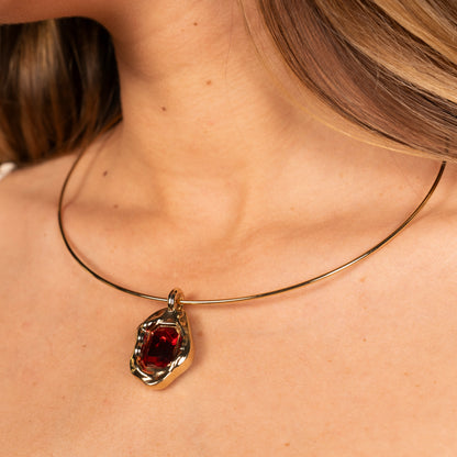 COLLAR CALA SCARLET
